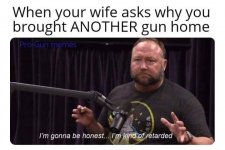 Gun Alex Jones_1553008788120.jpg