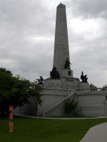 Lincoln Monument 2 (Medium).jpg