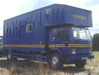 horsebox 1 01.jpg