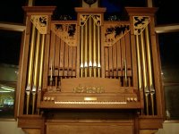 pipe organ.jpg