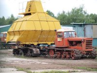 depositphotos_31419775-old-Russian-bulldozer-to-transport-peat.jpg