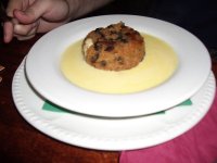 800px-Spotted_Dick_Wikimeet_London_2005.jpg